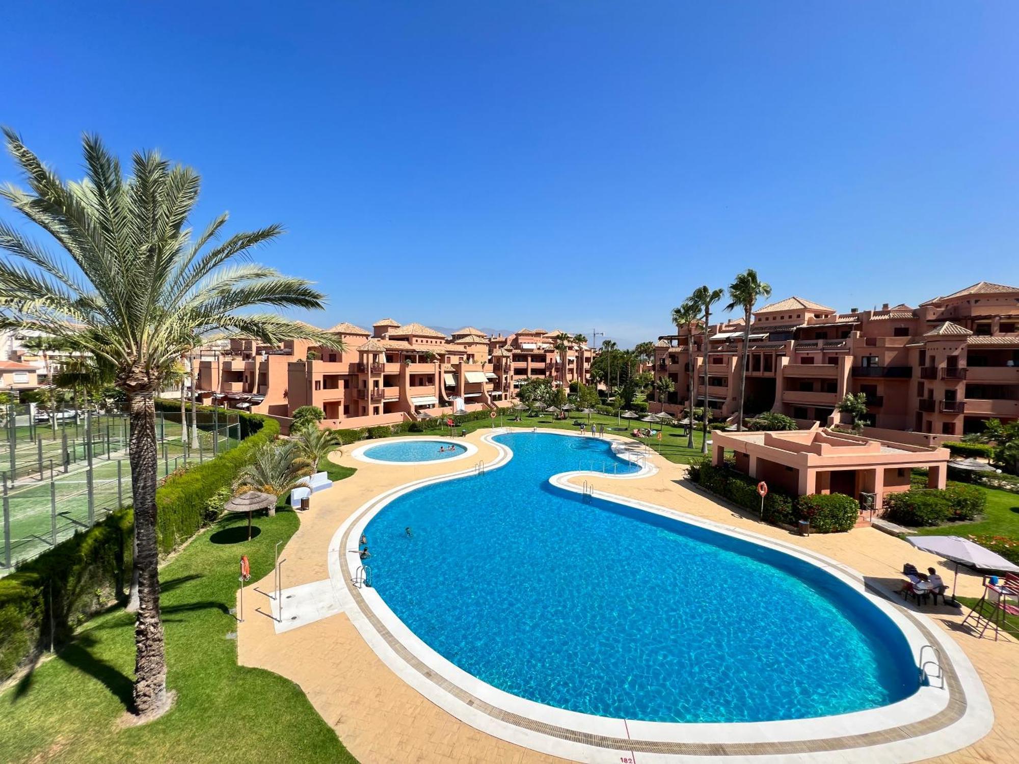 Pushe Penthouse Playa Granada Beach & Golf 2 Мотриль Экстерьер фото
